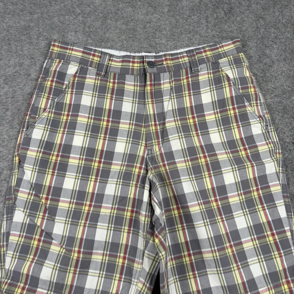Y2K Faded Glory Plaid Shorts Mens 32 Gray Yellow Tartan Casual Summer Flat Front